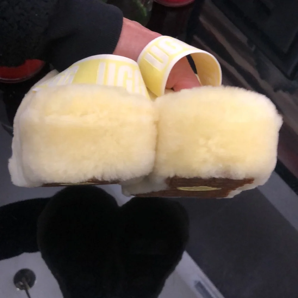 UGG WINTER SLIPPERS SANDALS WOMENS SIZE 8 - Picture 10 of 15